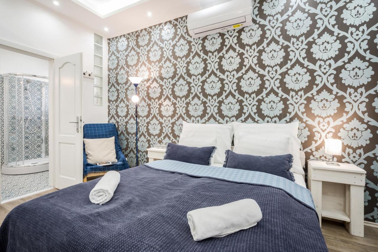 Bpr Shiny Deluxe Home Budapest Exterior photo