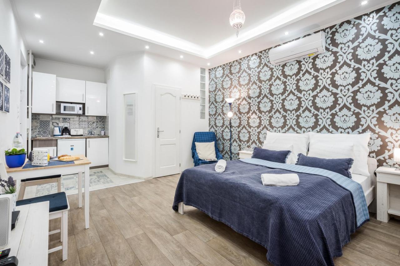 Bpr Shiny Deluxe Home Budapest Exterior photo